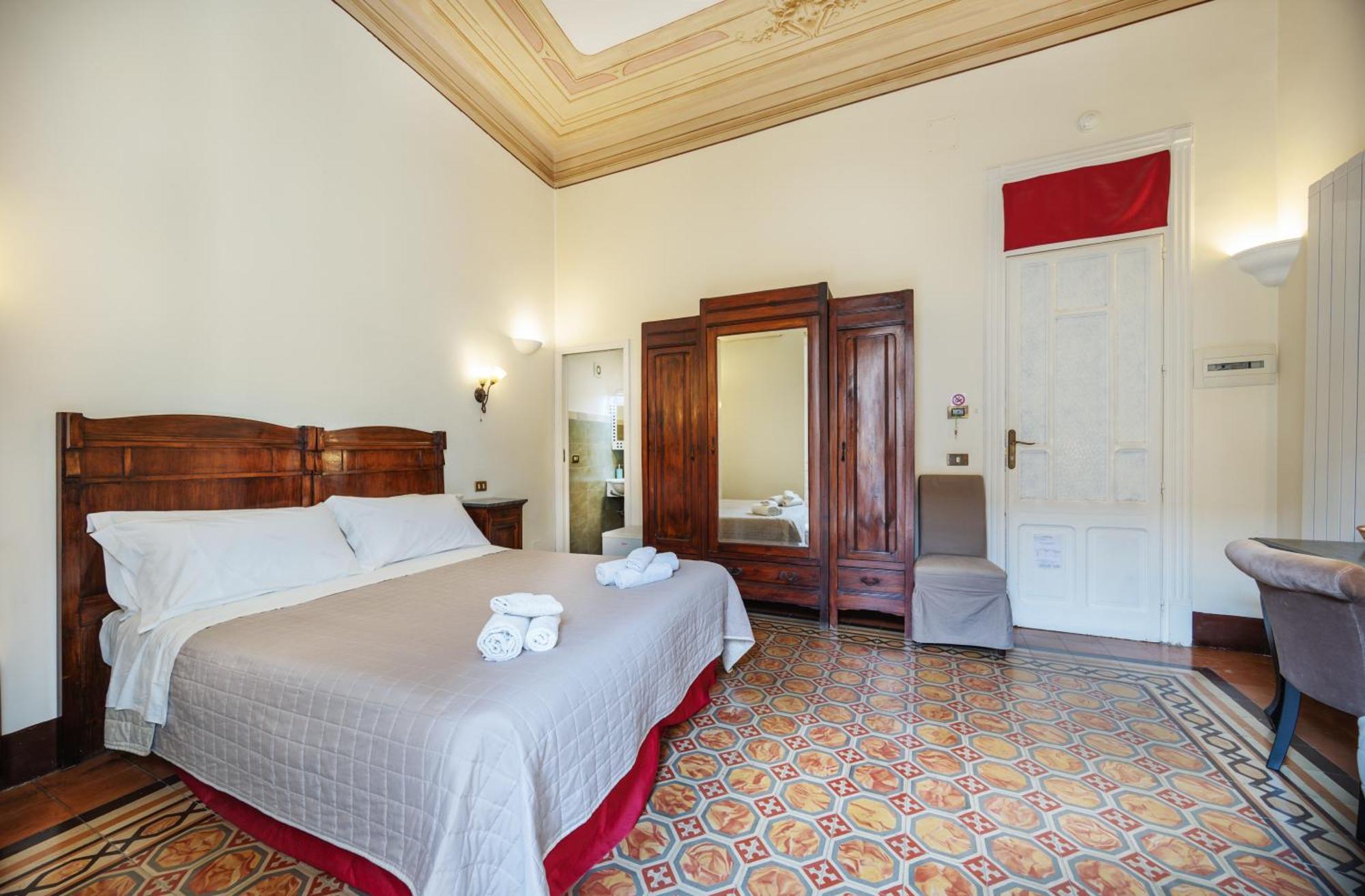 B&B Novecento ปาแลร์โม ภายนอก รูปภาพ